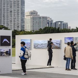 “羊城嬗变·广州百年百栋建筑看变迁”粤港澳摄影家主题摄影展开幕