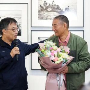 《我家就在岸边住》李伟浩摄影作品展览