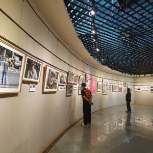 第四屆“西江能見度”攝影作品展在珠海圖書館開幕