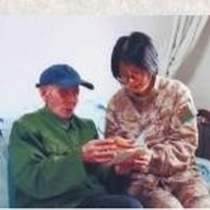 与雷锋相处一个月94岁李瀛洲回首63年前往事 雷锋摄影师追忆雷锋