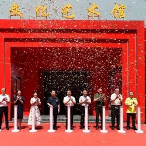 深中通道油画摄影展在广州开幕