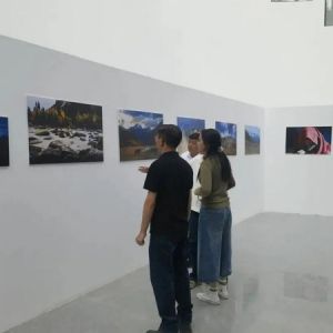 “跨越山海·共情榕宿”——世界遗产地摄影作品展在西藏八宿举办 ...