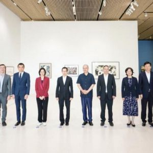 《华狮艺锦——中国新加坡当代艺术三十年》展览开幕