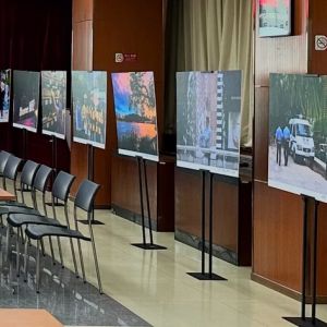 光影記錄發展 麥子店街道舉辦攝影展