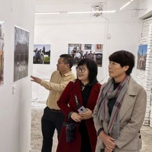 《影像深圳家谱》图片展亮相连州国际摄影年展