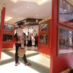 “美国顶尖摄影师旅拍广东”摄影展在美国加州举行