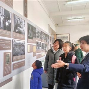 天津：“缘起津沽 情系海河”展览开展