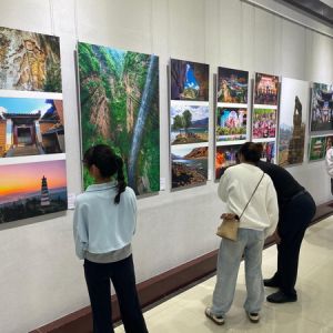 “徐霞客滇游记·楚雄卷”摄影展正式启幕