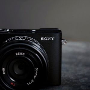 “1”瞬永恒 索尼發布黑卡系列全畫幅新旗艦RX1R III