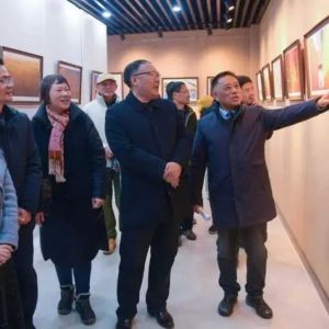 “追光逐影 鏡繪新程”攝影作品展開幕