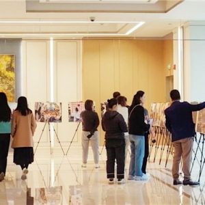 “2026全球華僑華人春節(jié)攝影展”在北京正大中心首展啟幕