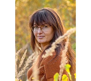 瑪麗娜·斯特羅托娃 Marina Strotova（歐亞攝影師協(xié)會）