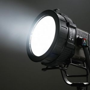 小體積高輸出的4k全彩點光源｜愛圖仕NAB 2026新品預展