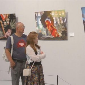 第30届全国摄影艺术展览巡展（呼和浩特站）开幕