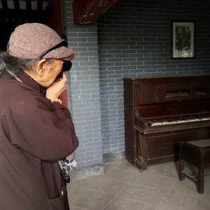 罗玲：我和陈老在唐家